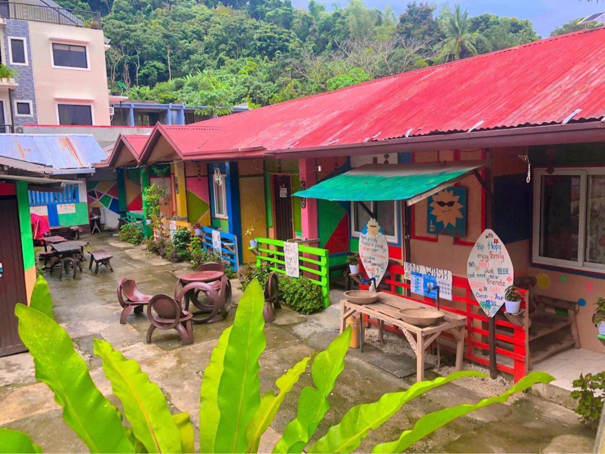 El Nido Hostel Sun Valley Luaran gambar
